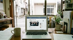 競合の発信を自動ウォッチ